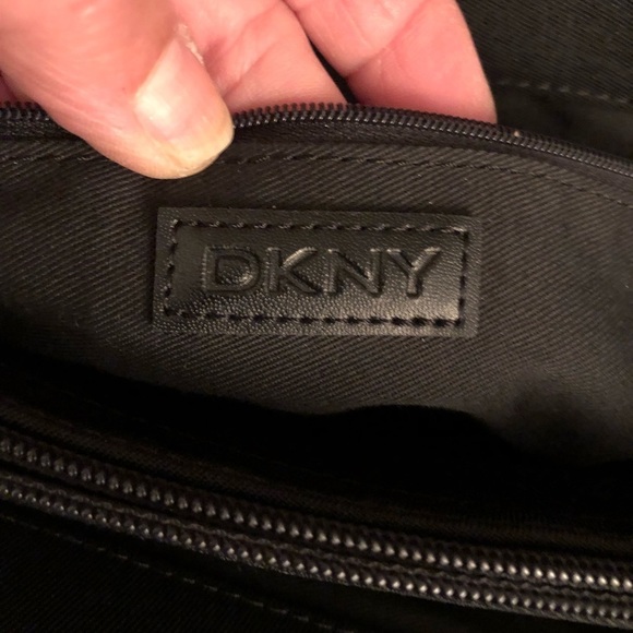 DKNY Donna Karen black Soft sided Commuter Bag/ Briefcase Great shantung Fabric - Picture 9 of 11